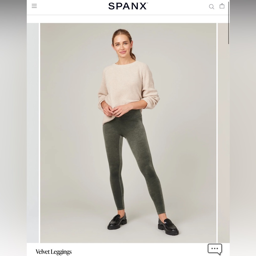 *NEW* SPANX dark palm velvet leggings